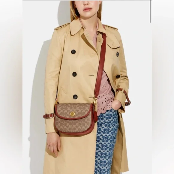 Coach Willow Saddle Bag Signature B4/ Tan Rust - Picture 3 of 16